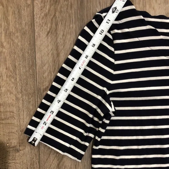 Like new - TALBOTS Pima Cotton Navy and White Striped Top w/ Scalloped Neckline - Picture 7 of 7